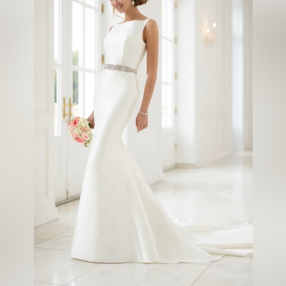 Stella York Dresses & Skirts - STELLA YORK ELEGANT WEDDING DRESS
